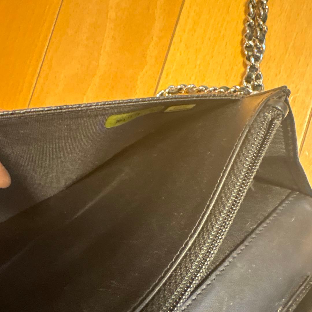 訳あり　シャネル　ウォレットチェーン　ブラック　キャビアスキン