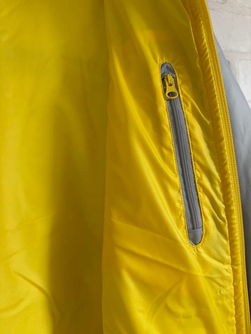 Nike ベンチコート グレー/イエロー