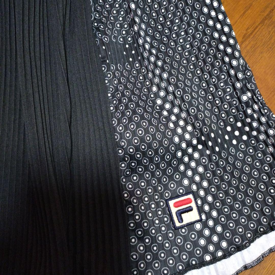 フィラ　黒✕白水玉シャツМ＆スコートS