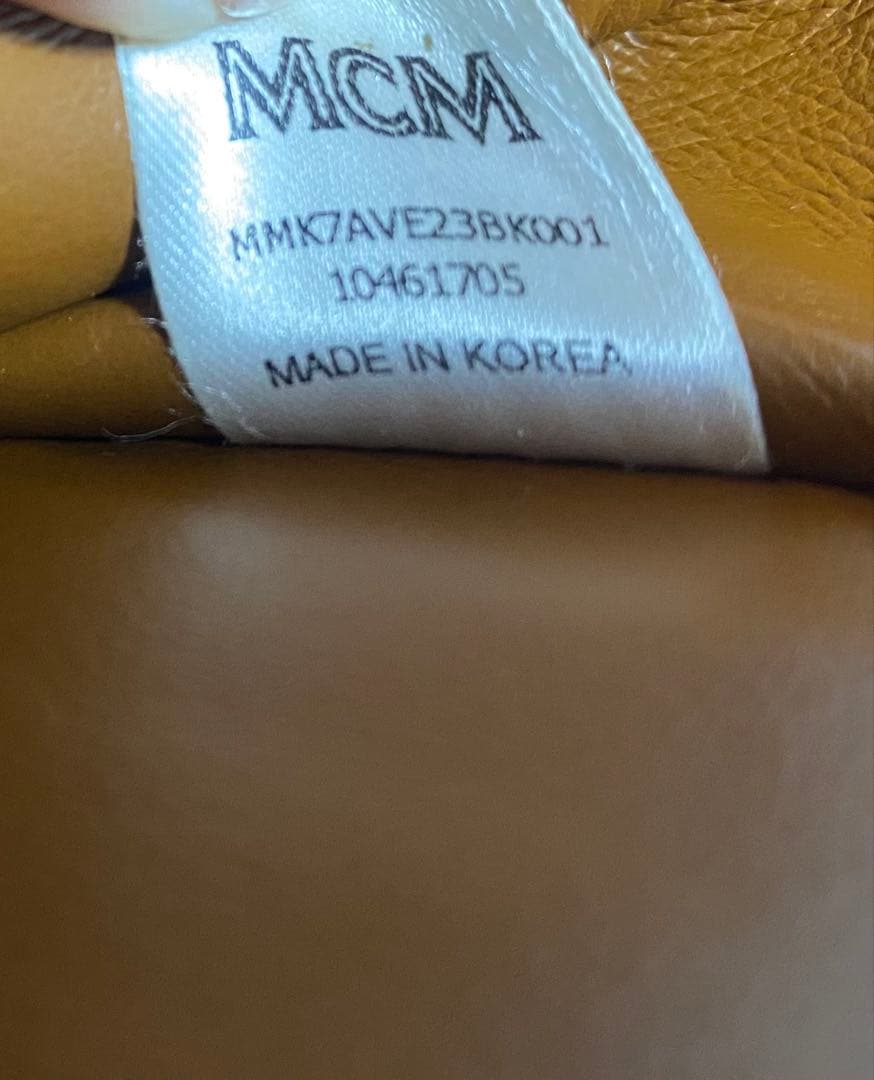 MCM ブラックレザーバックパック