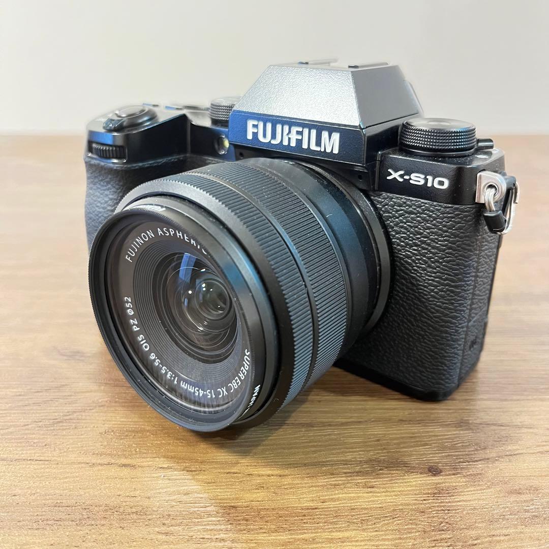 X-S10 ダブルズームレンズキット 買う