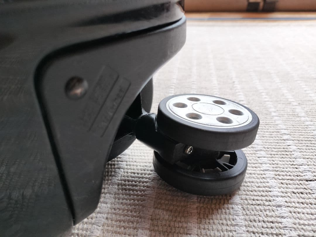 リモワ サルサ デラックス 104L