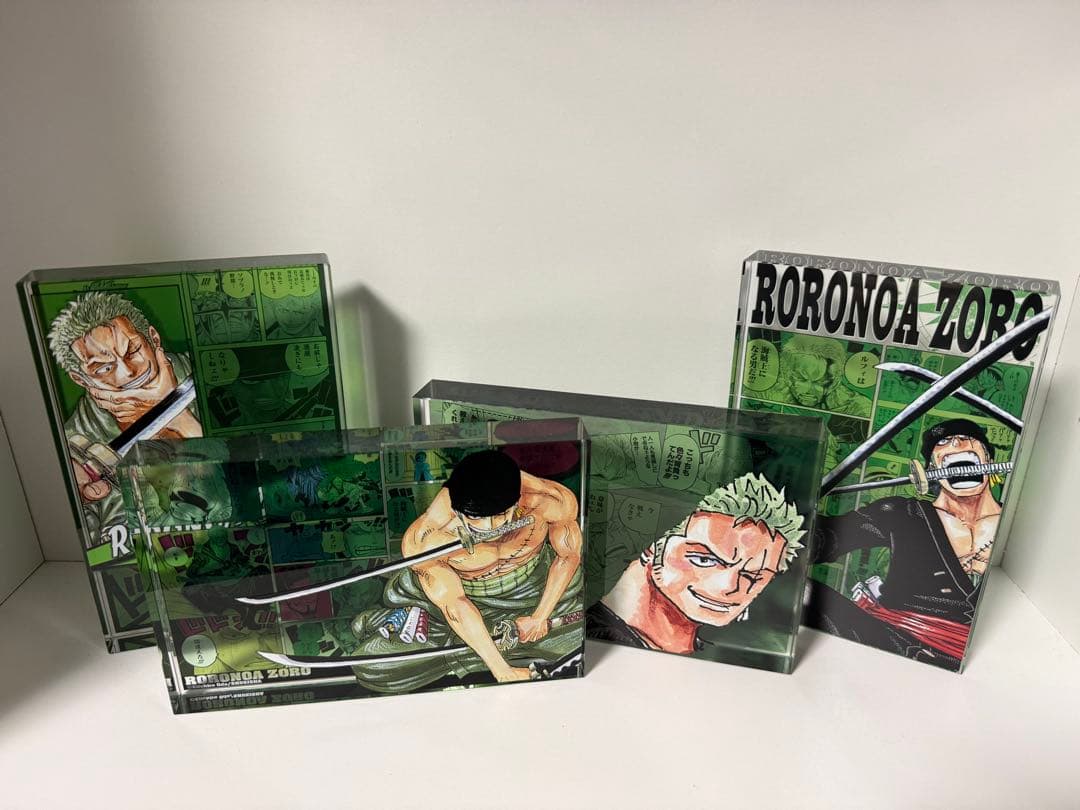 ワンピース アクリルブロック HEROES ゾロ 2021〜2024 - メルカリ