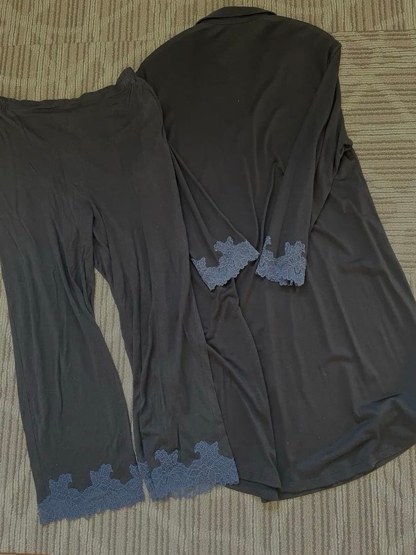 本日限定値下げ 試着のみ ブラデリスNYシルク100% セットアップ