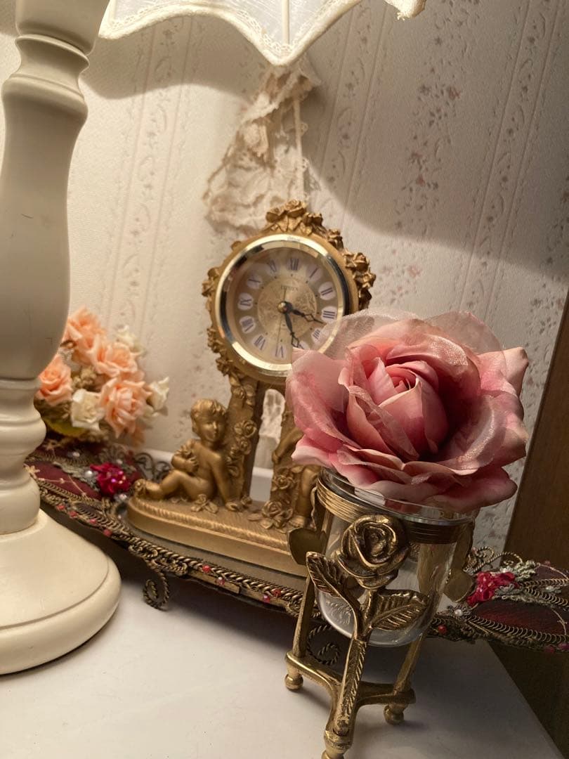 ヴィンテージ　ITALY 真鍮の薔薇★ガラスキャンドルホルダー　ポプリ入れ　花瓶