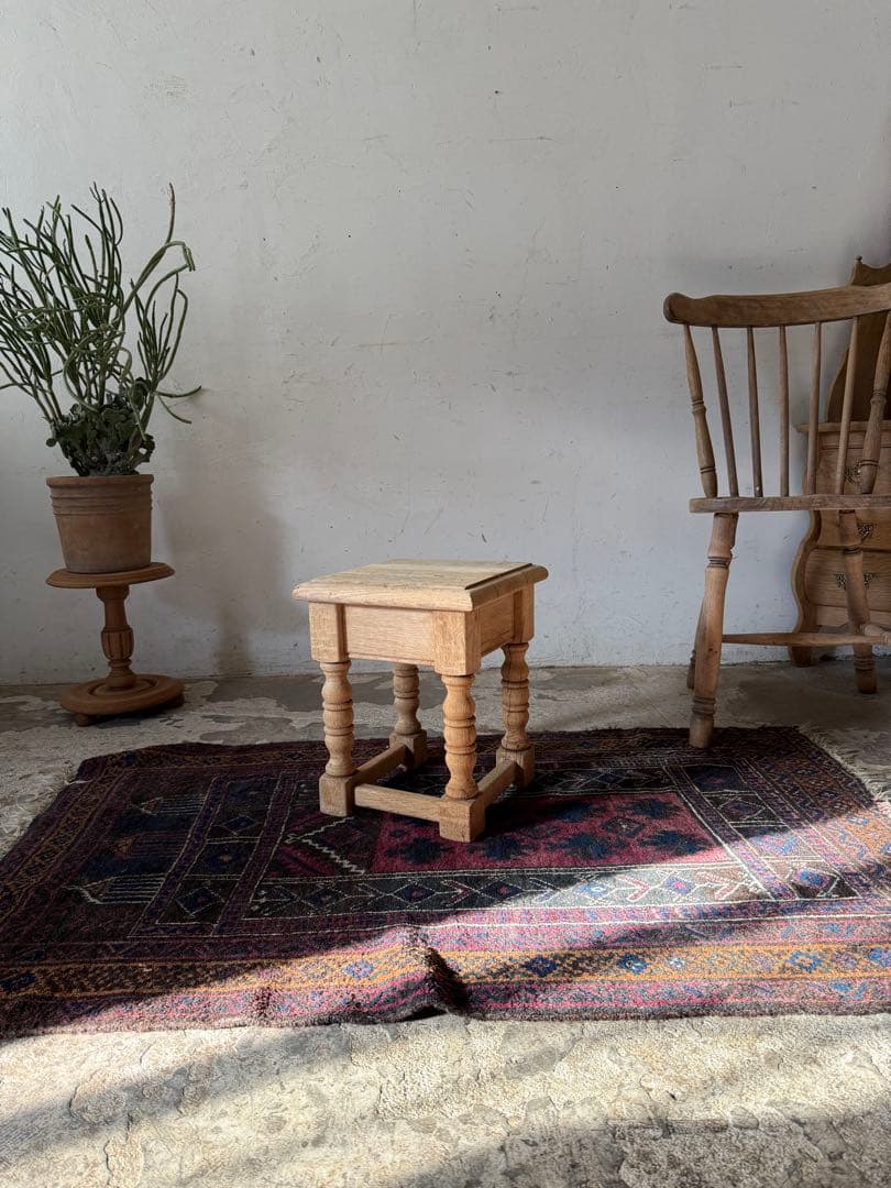 年末・年始SALE サイドテーブル ベッドサイドテーブル　小　剥離