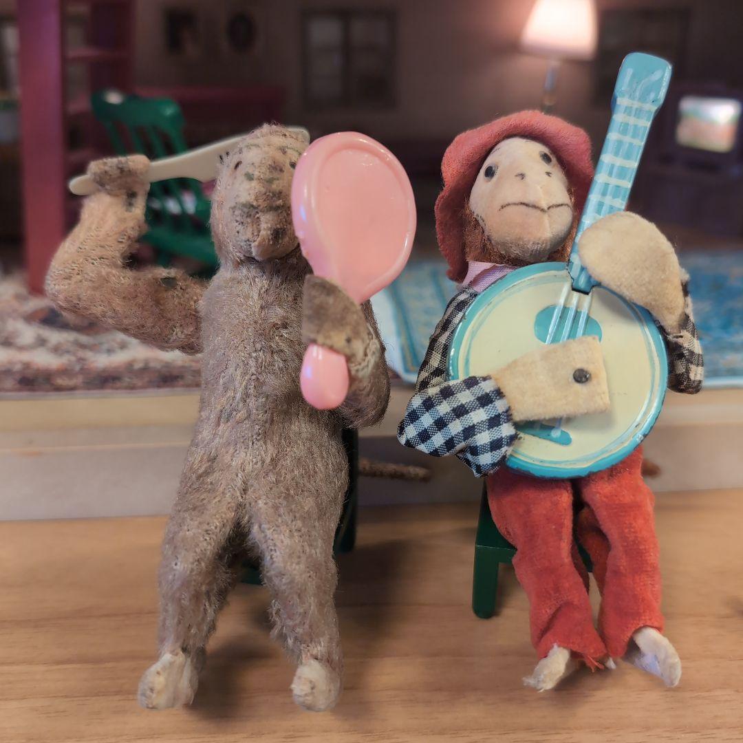 ゼンマイ仕掛け お猿さん2体