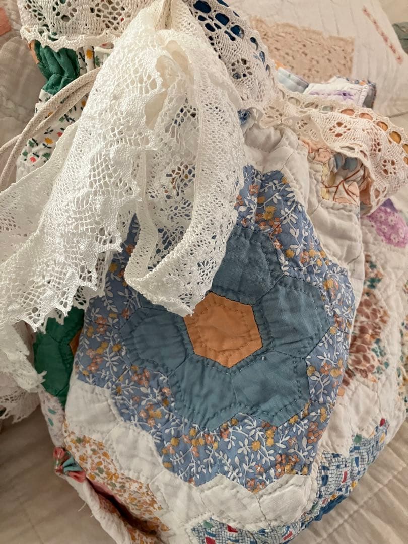 アンティークキルト　フラワーガーデン　リメイク巾着トートバッグB