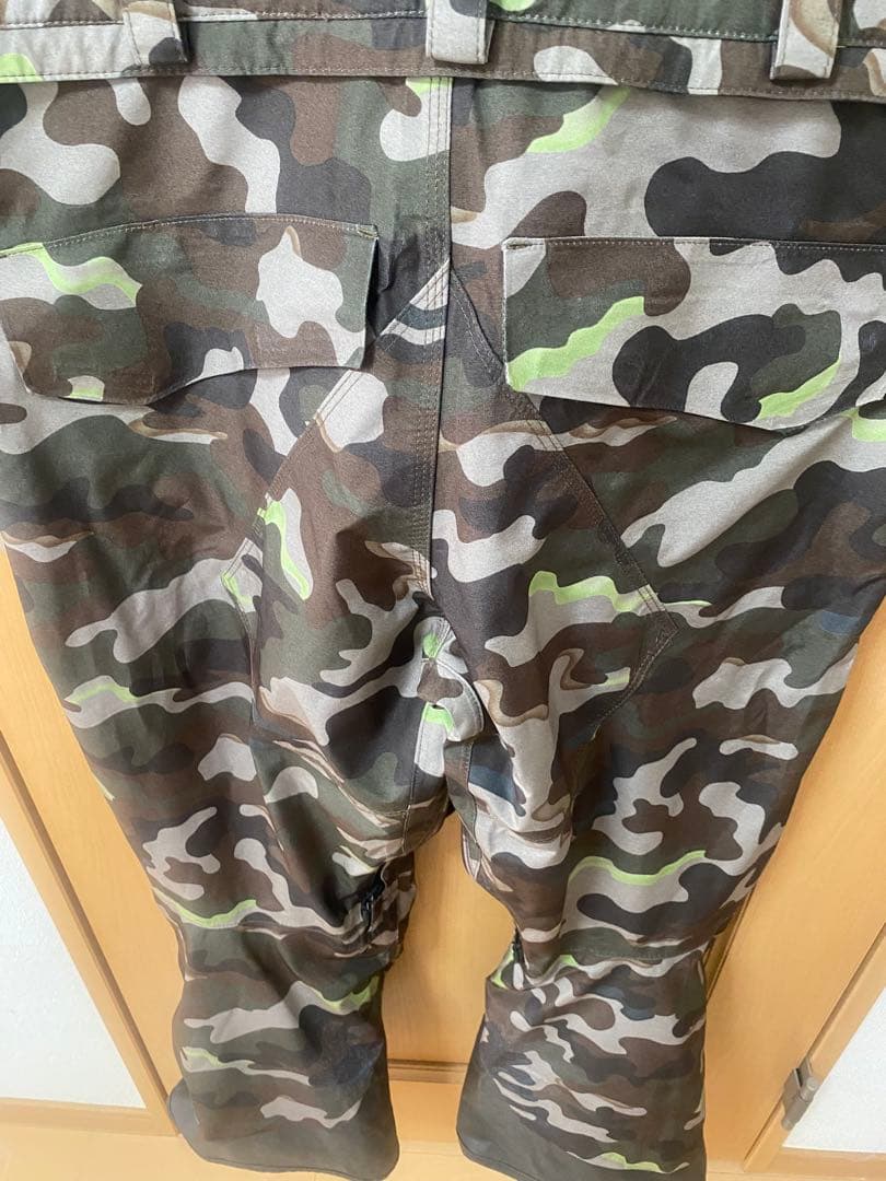 VOLCOM GORE-TEX 迷彩　ビブパン