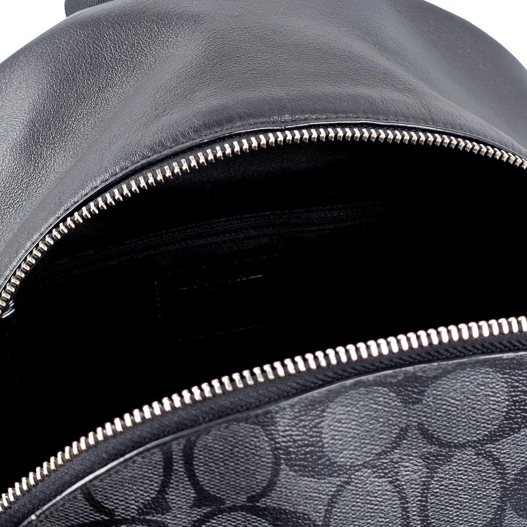 美品 コーチ シグネチャー PVC レザー バックパック リュックサック