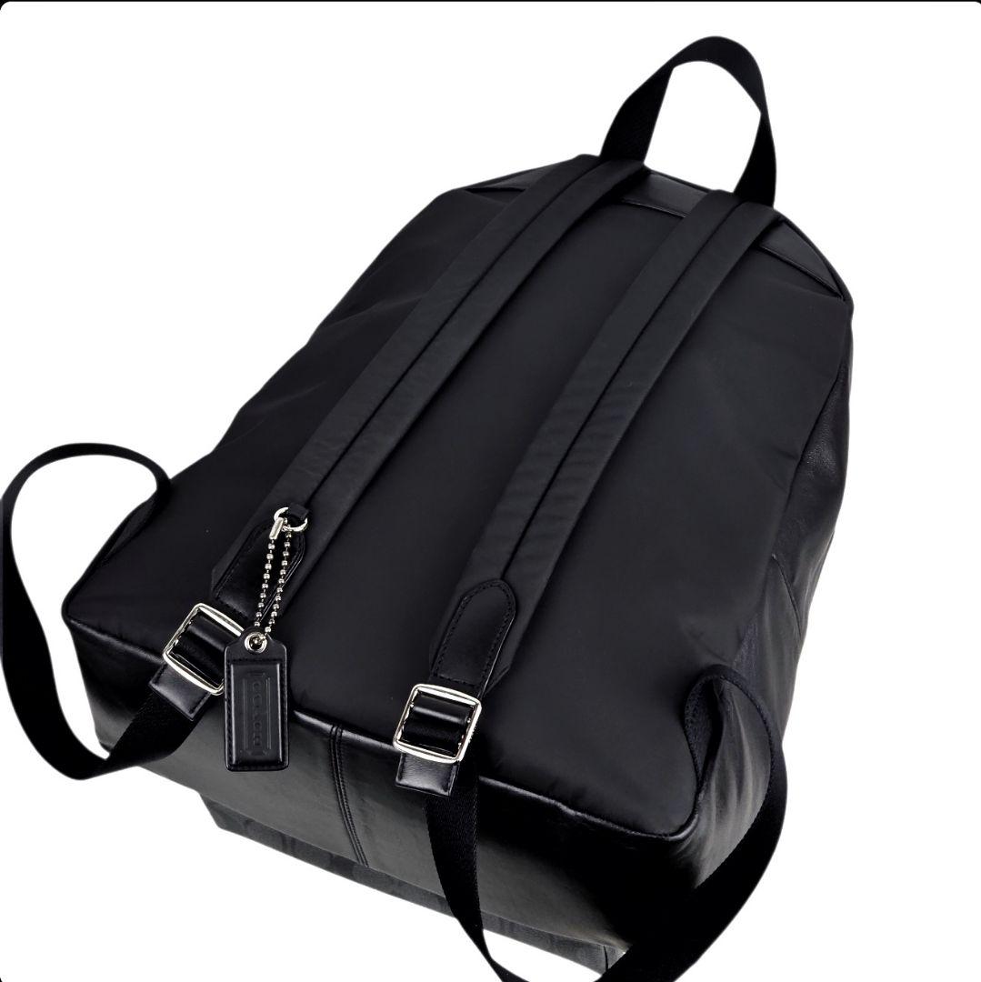 美品 コーチ シグネチャー PVC レザー バックパック リュックサック