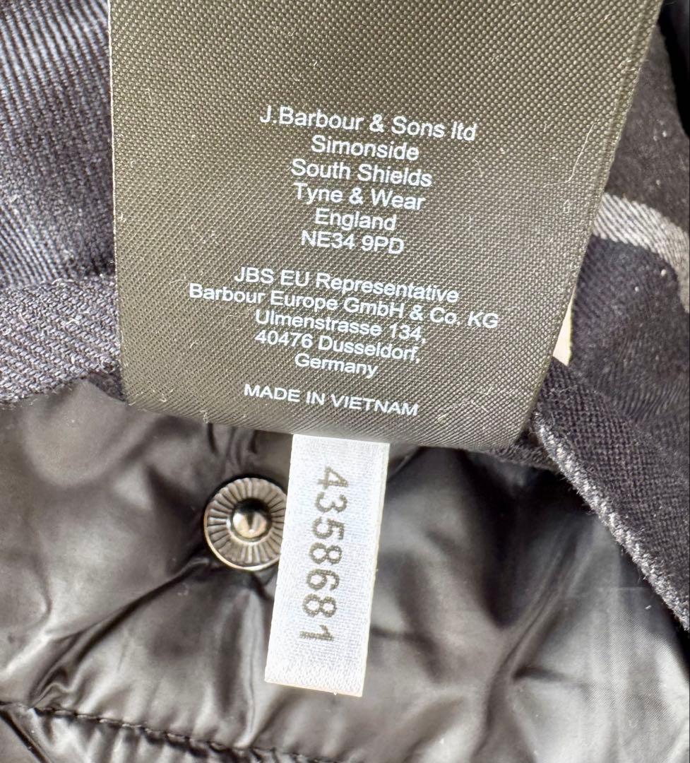 バブアーワックスビュフォードフード付き中綿ハーフコートブラック