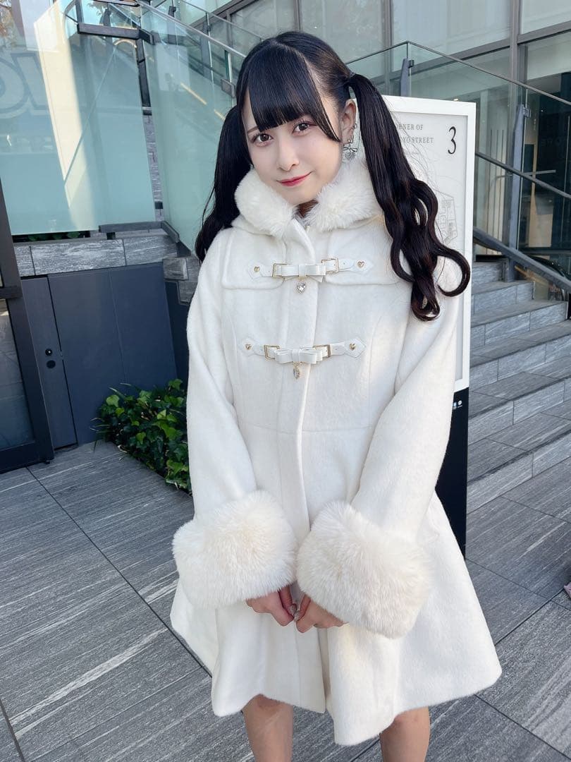 LIZLISA リボンベルトフードコート ホワイト