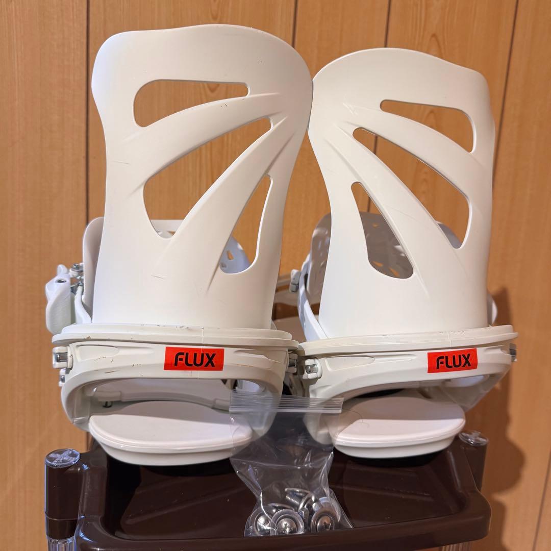 FLUX 23-24モデル TW WHITE Mサイズ F24TWW M