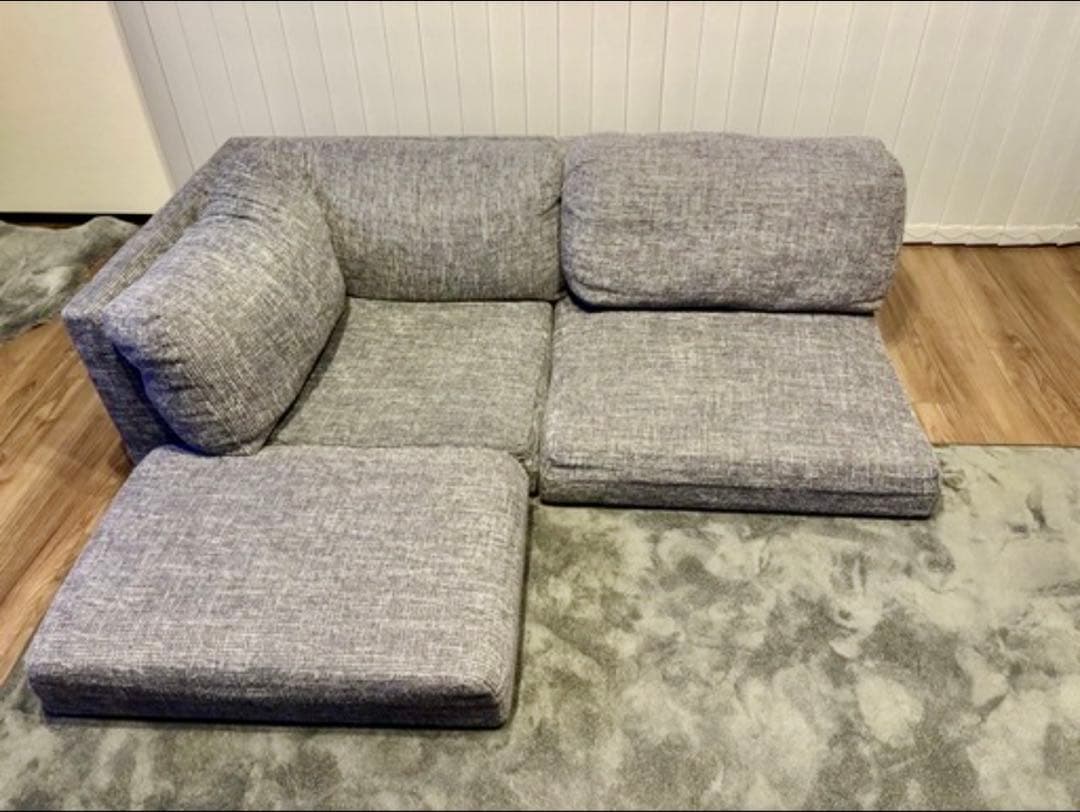 岡山発 『引き取り限定』グレー4人掛けローソファオットマンセット