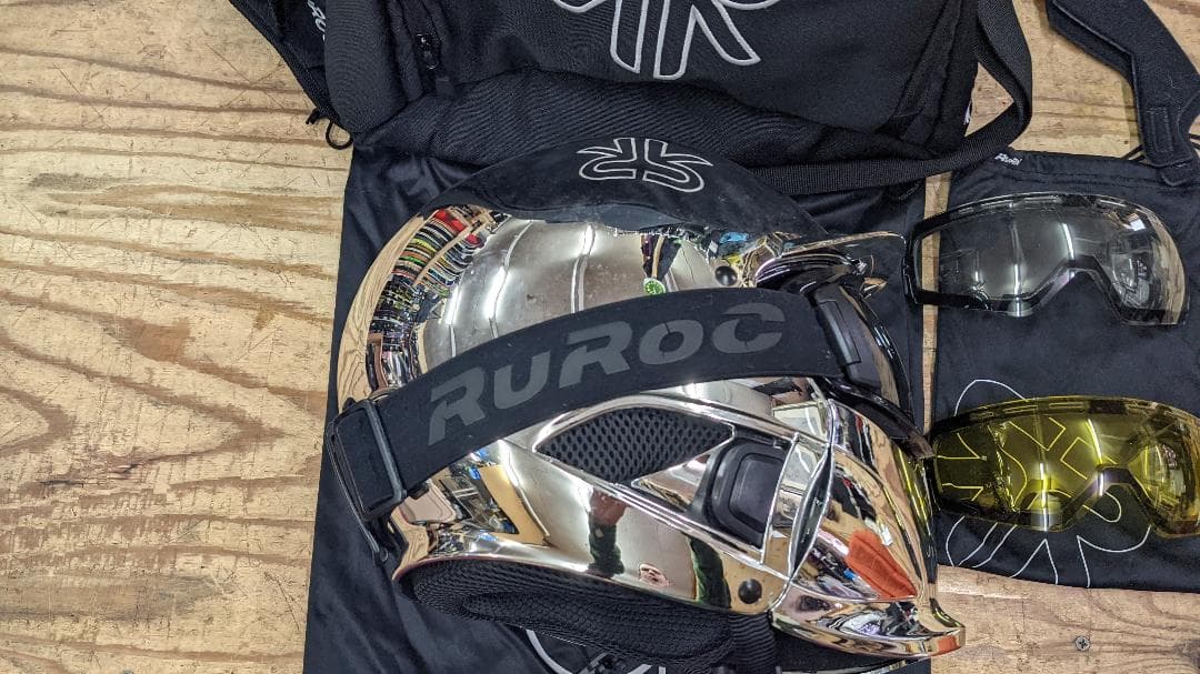 スキー・スノーボードアクセサリー RUROC RG1-DX HELMET + 2 LENSE + BAG M/L