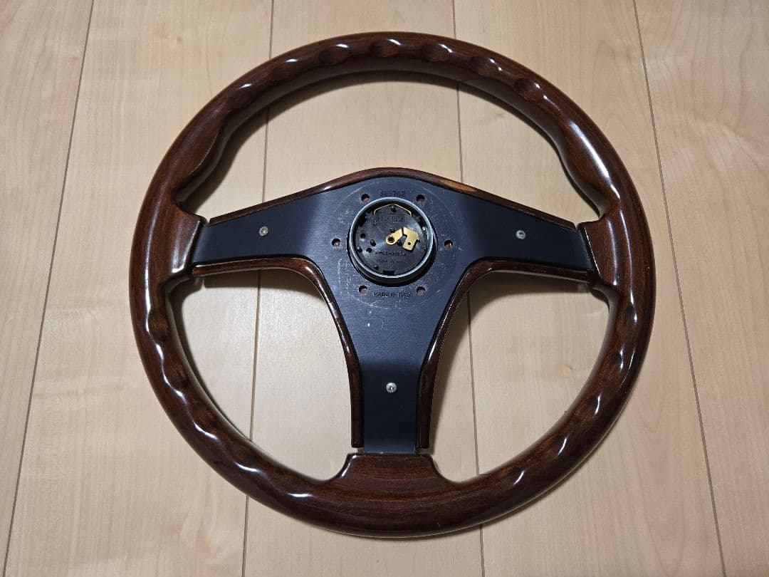 な*さ様 ウッド製 3スポーク ステアリング 約35cm - メルカリ