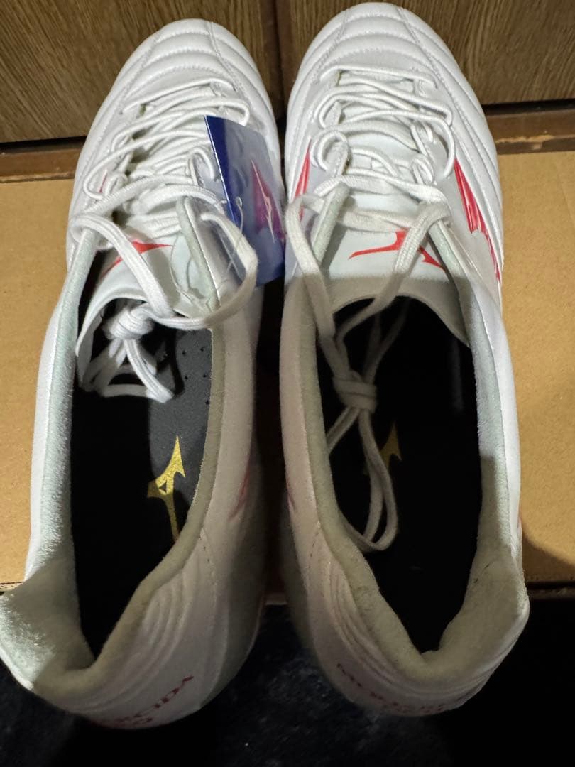 ミズノ　サッカースパイク　モナルシーダ　ネオ3 エリート　28.5cm