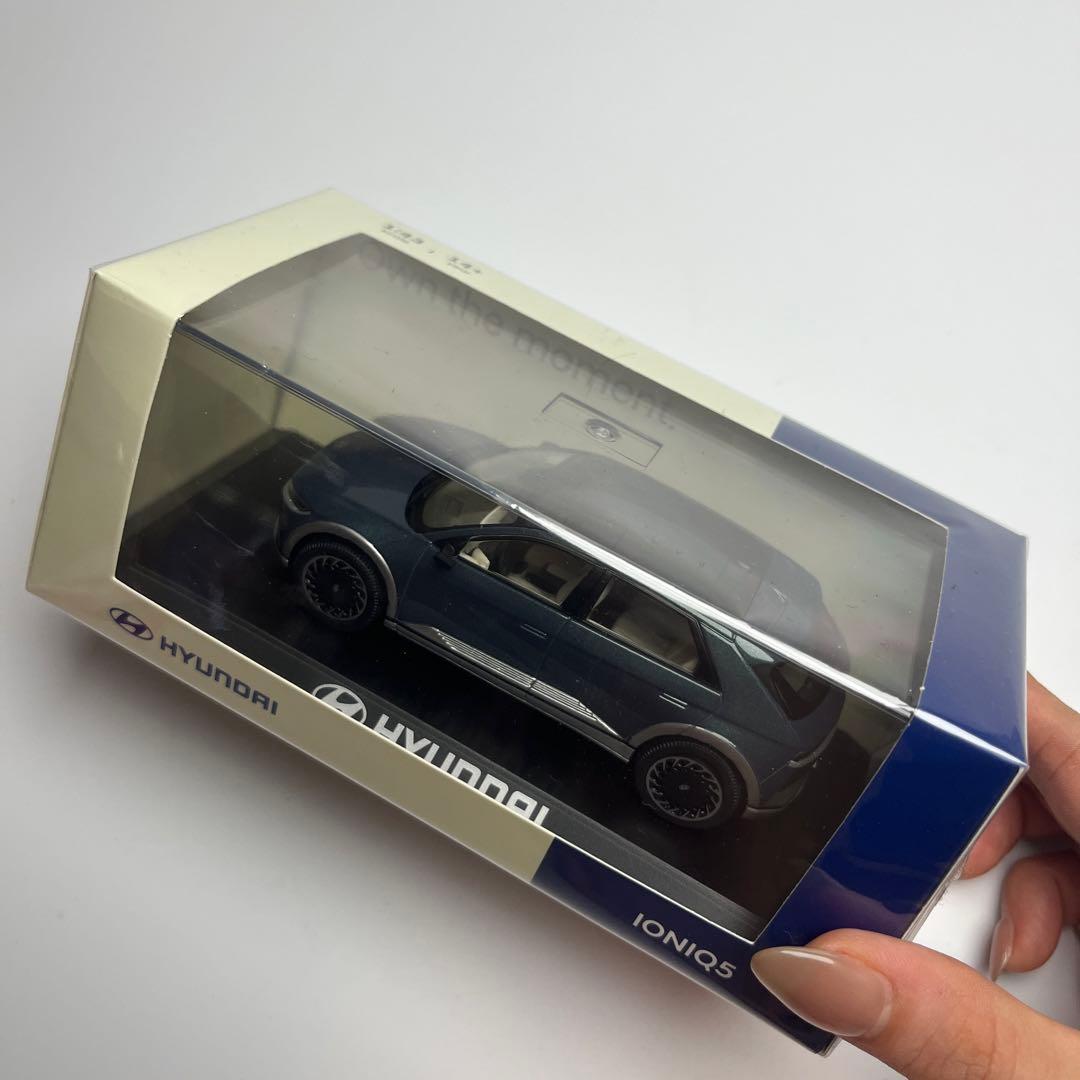 ♡ Hyundai ヒョンデ 純正 アイオニック5 ミニカー 1:43 ♡ - メルカリ