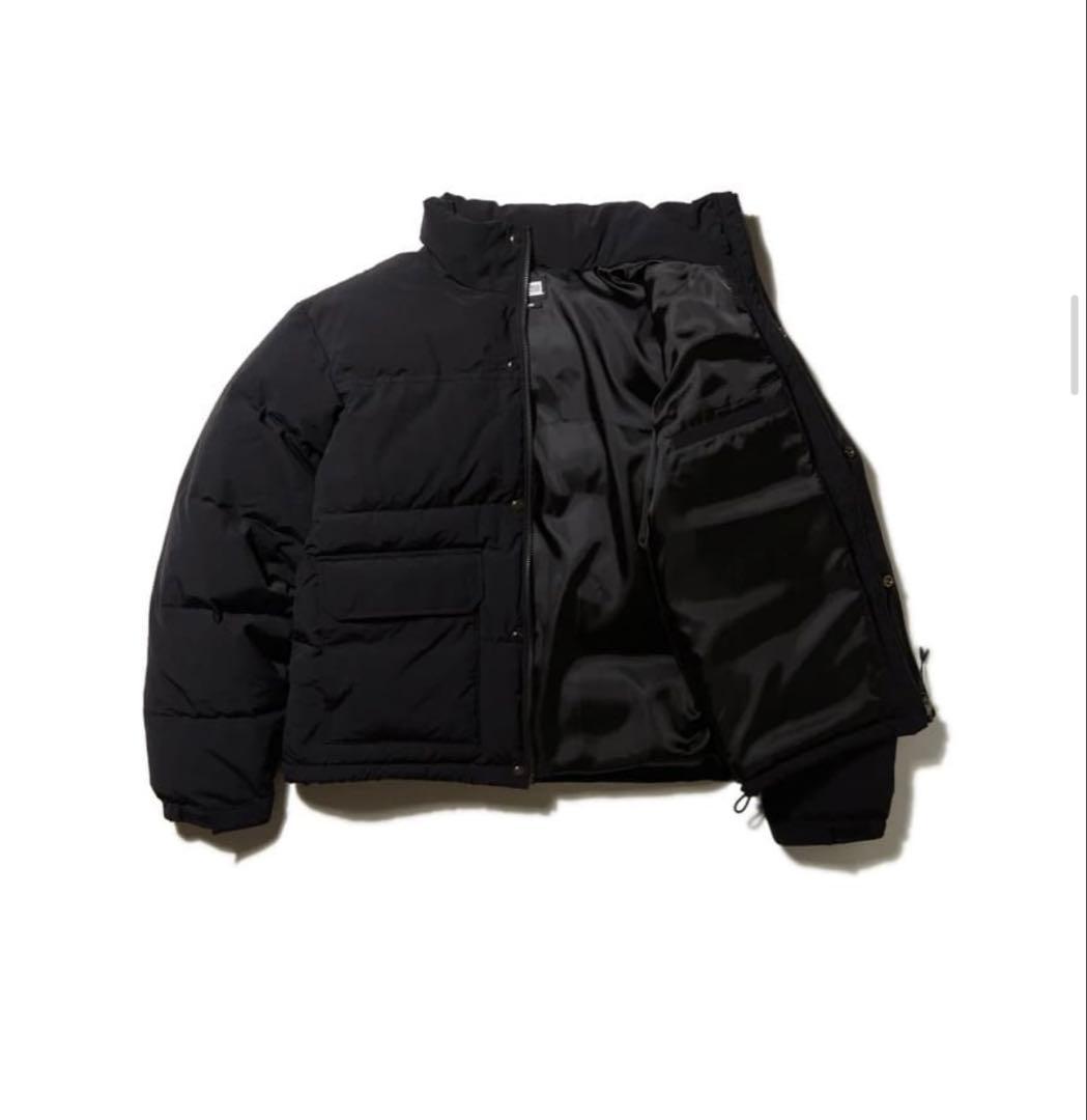 ニューエラ　ダウンジャケット 黒 新品タグ付き