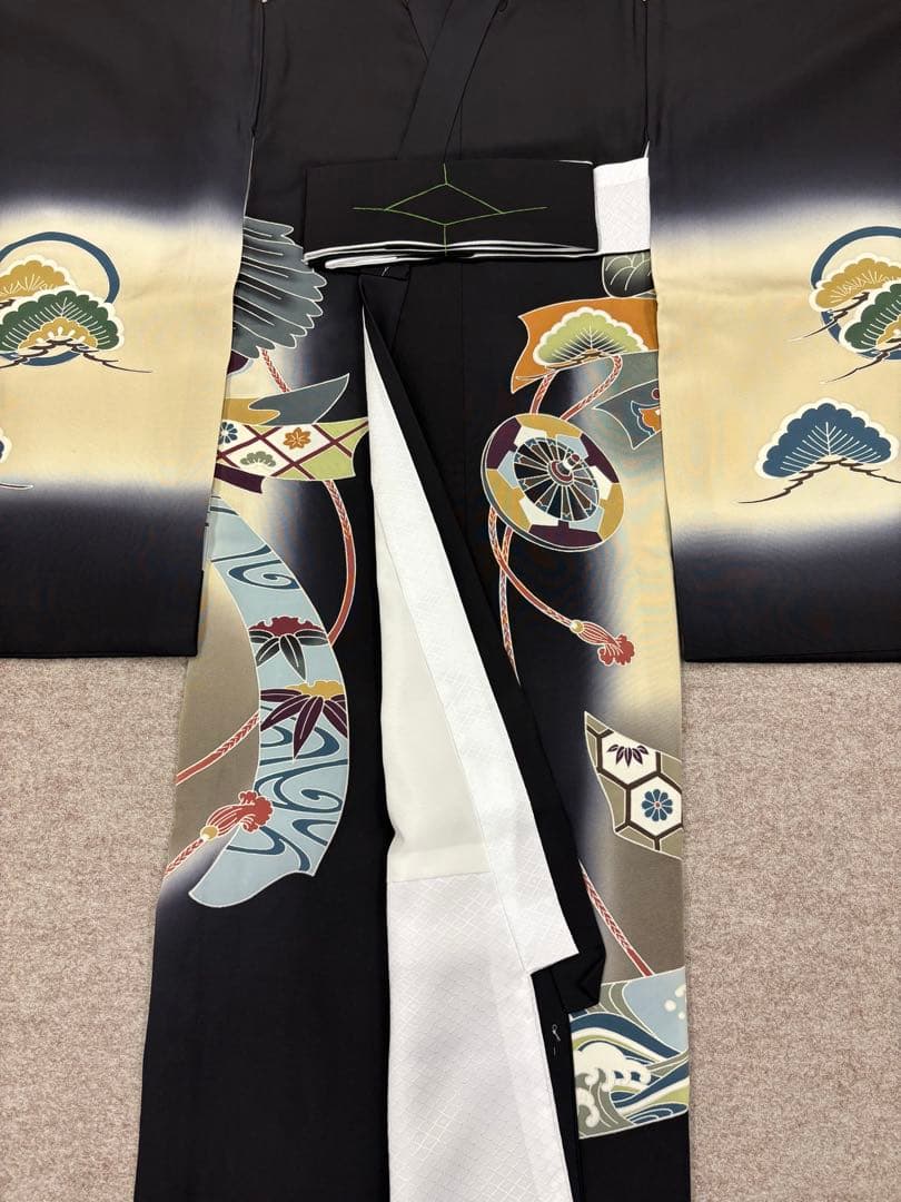 バジル新品男子正絹産着祝着京友禅大鷹多色手描き染、特選豪華刺繍熨斗源氏車文