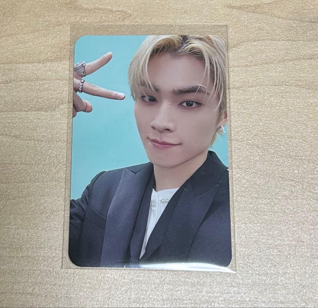 NCT WayV 威神V シャオジュン トレカ - メルカリ