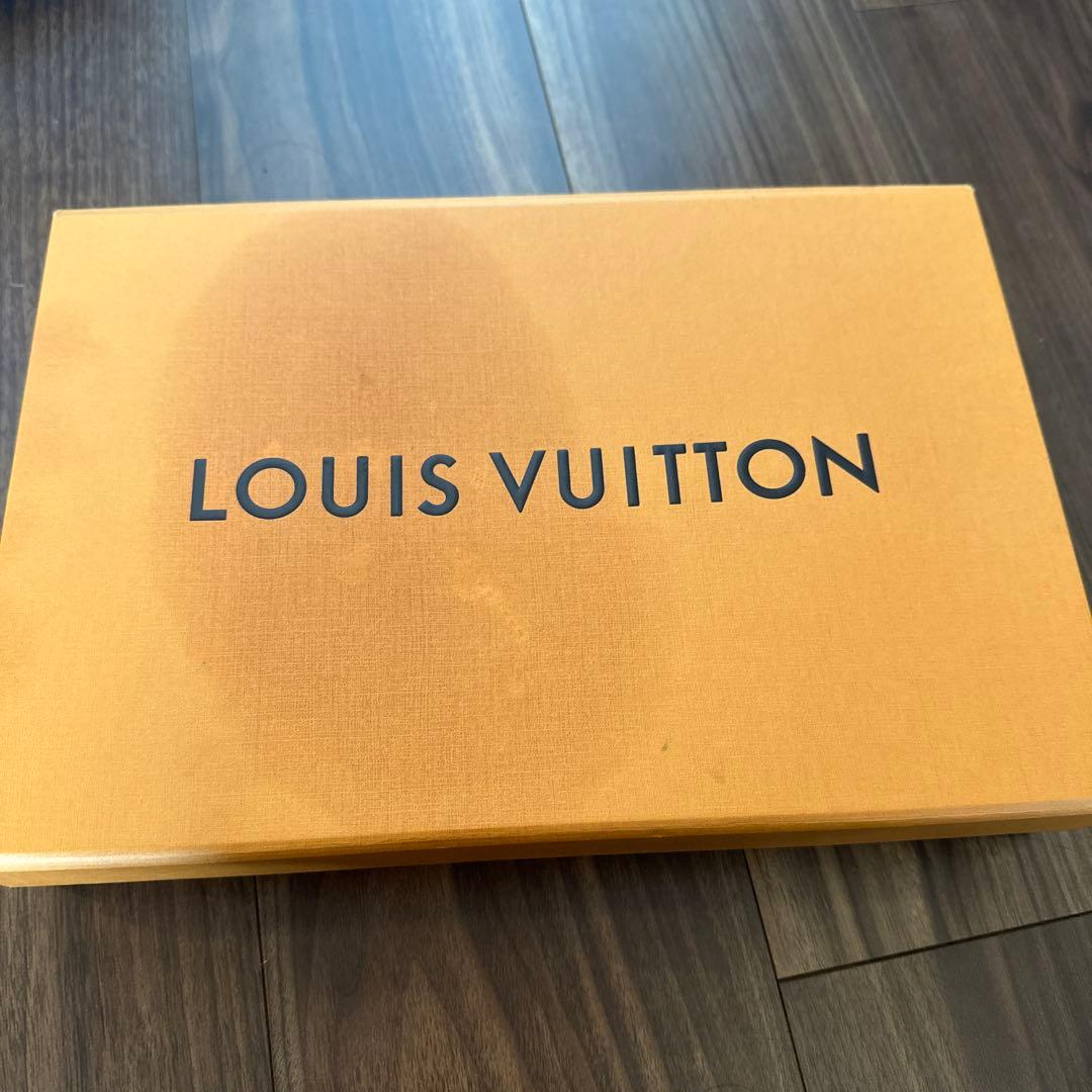 Louis Vuitton ブラック ニット帽