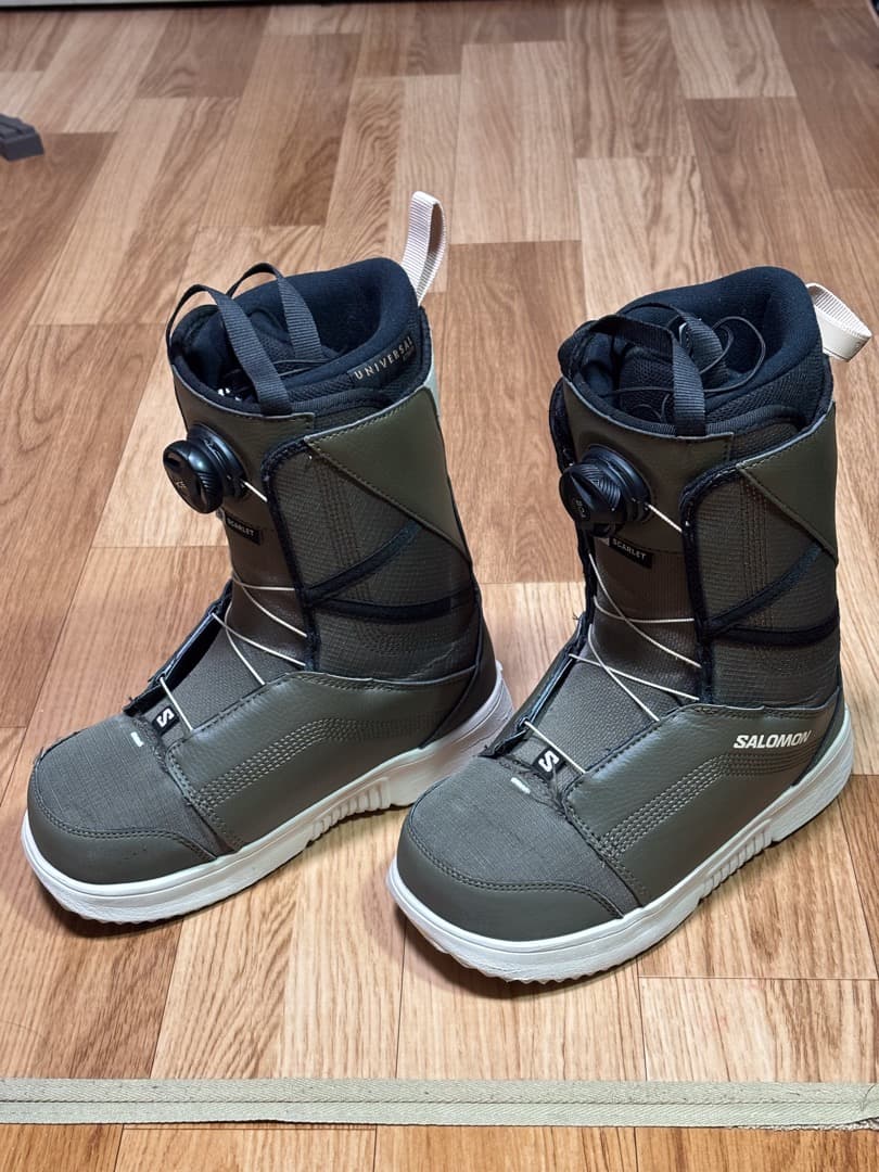 サロモンスノーボードブーツ22-23