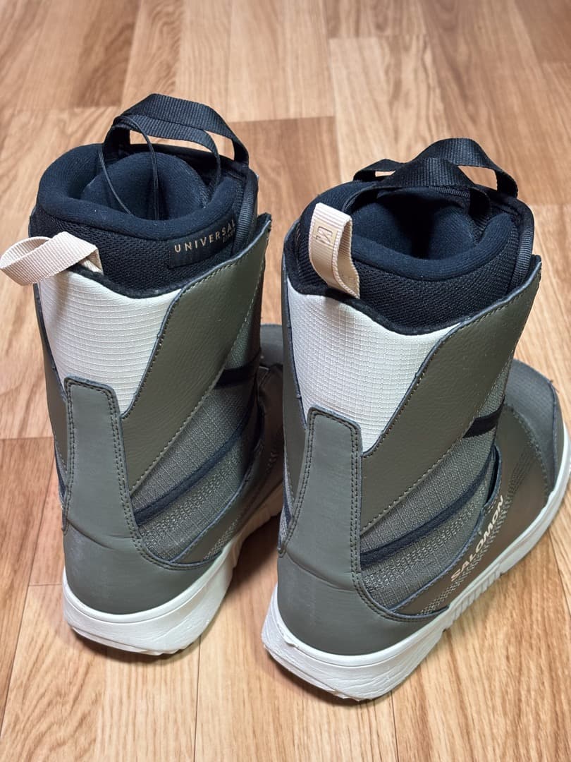 サロモンスノーボードブーツ22-23