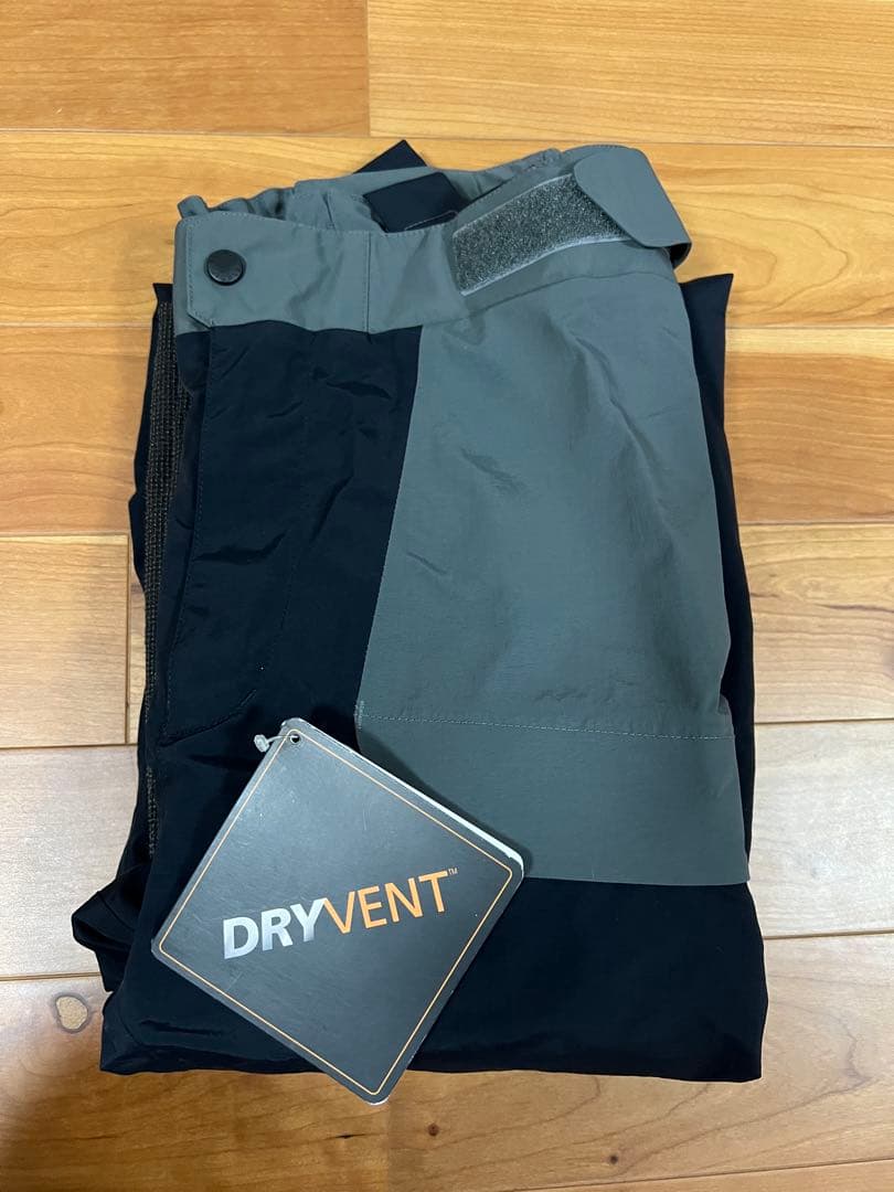 新品SAMPLE/PHENIX /Lサイズ /メンズスキー用パンツ