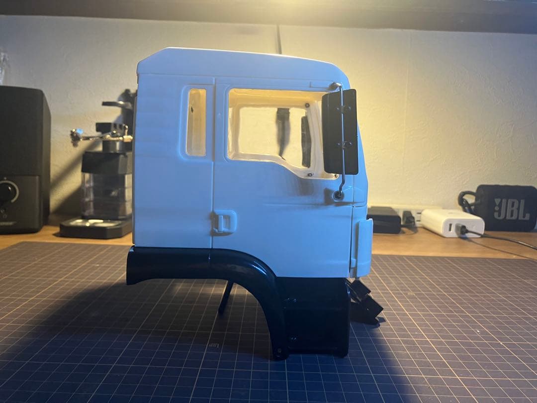 タミヤ1/14 MAN TGS キャビン 新品組み立て