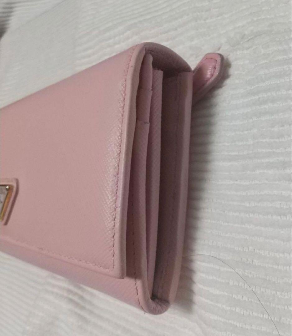 PRADA サフィアーノレザー 長財布三角ロゴ　ベビーピンク