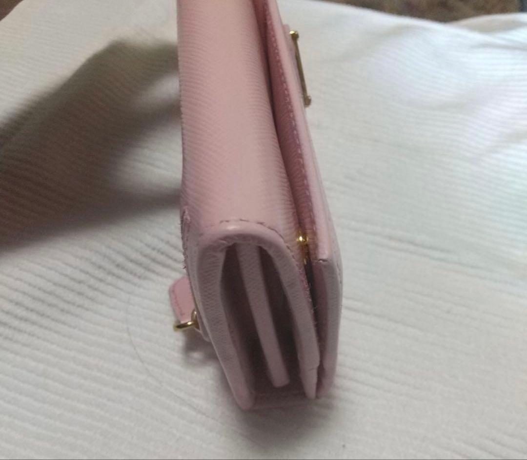 PRADA サフィアーノレザー 長財布三角ロゴ　ベビーピンク