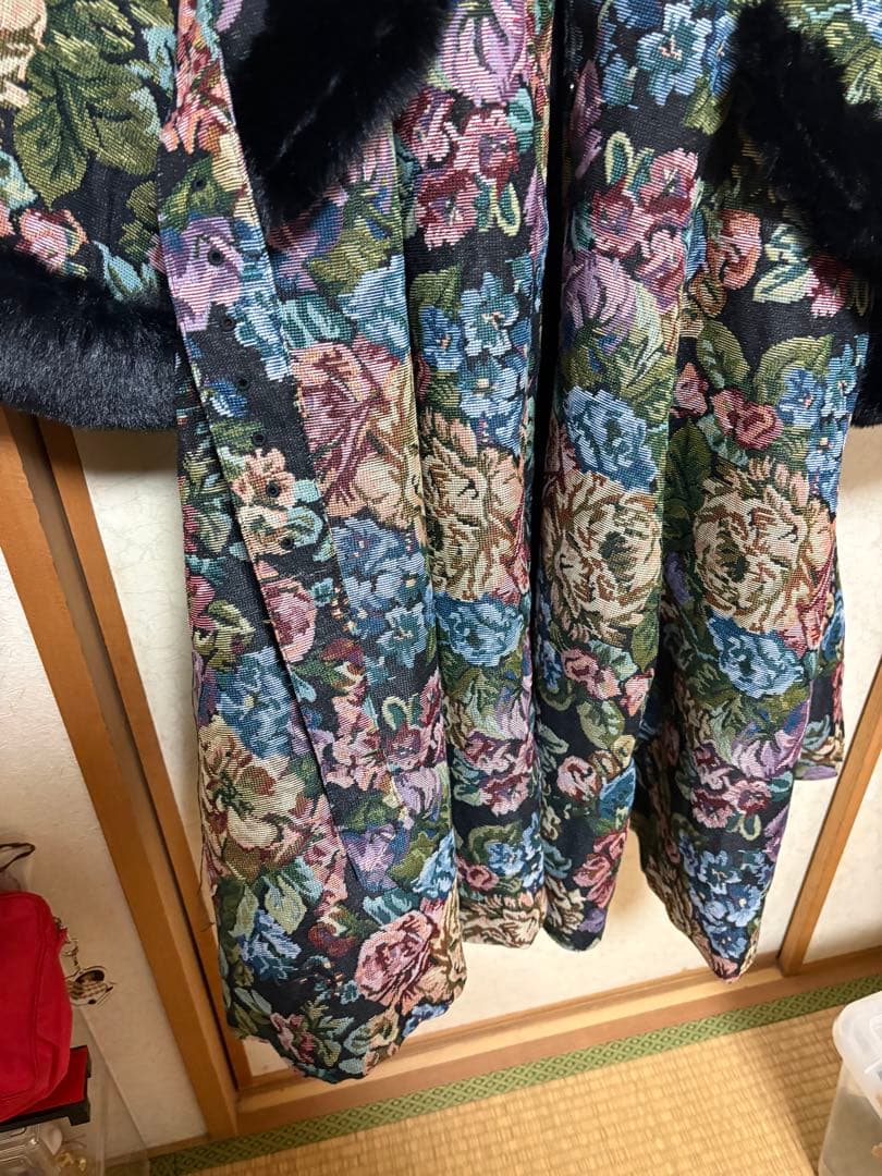 しまむら くる実 コラボ ゴブラン ブラックコート4L、新品 - メルカリ