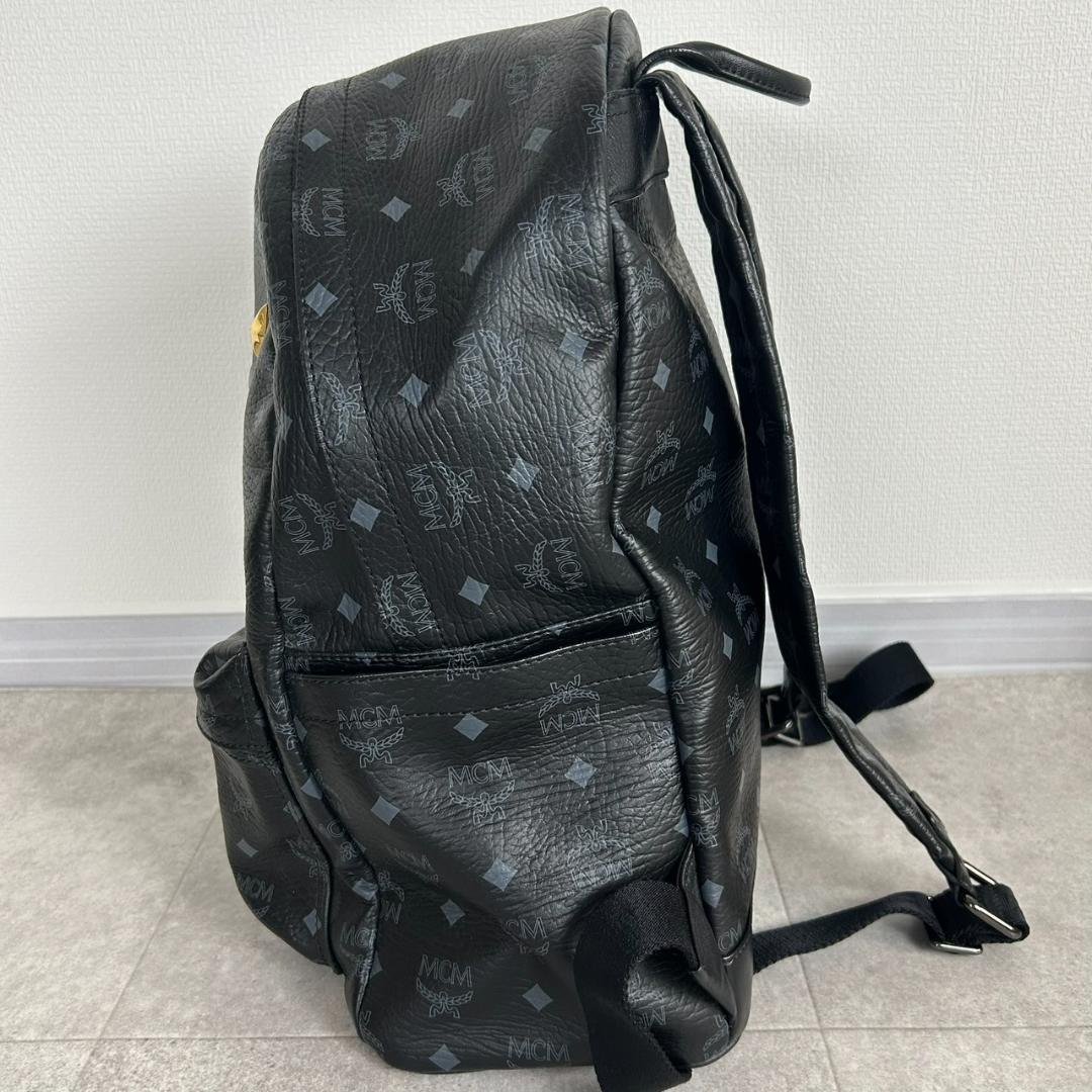 ✨MCM リュック バックパック 黒 スタッズ付 男女兼用✨