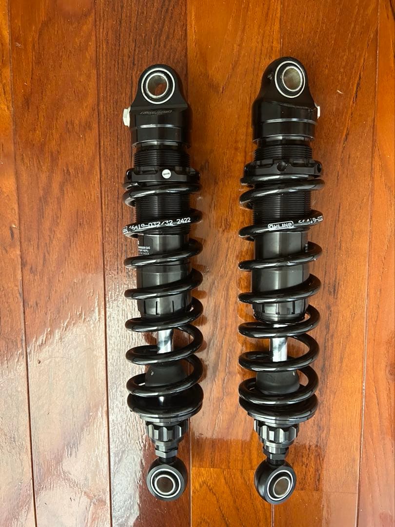 オーリンズ/リアサスペンションHD762〈定価17万円〉 - メルカリ