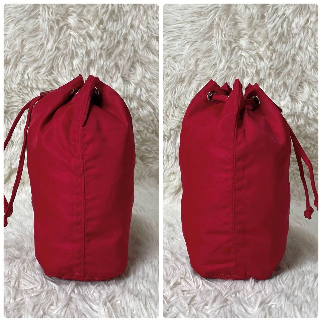 【極美品】PRADA プラダ　ポーチ　巾着　ナイロン　レッド　赤　レディース