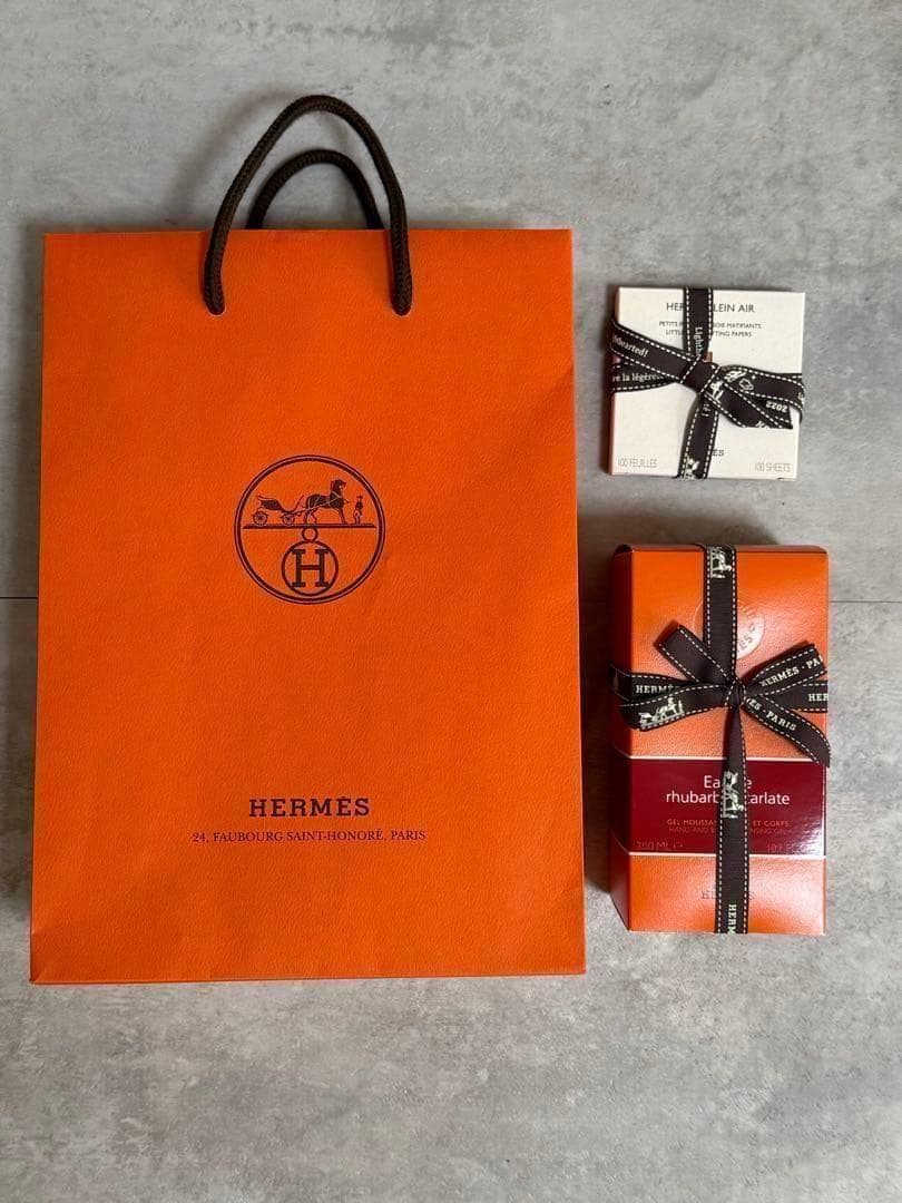 Hermès あぶらとり紙 ヘアー&ボディ シャワージェル 17000円相当