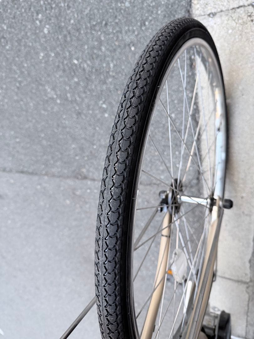 大阪府　無料配達　ヤマハ　電動アシスト自転車 ベージュ 前バスケット付き