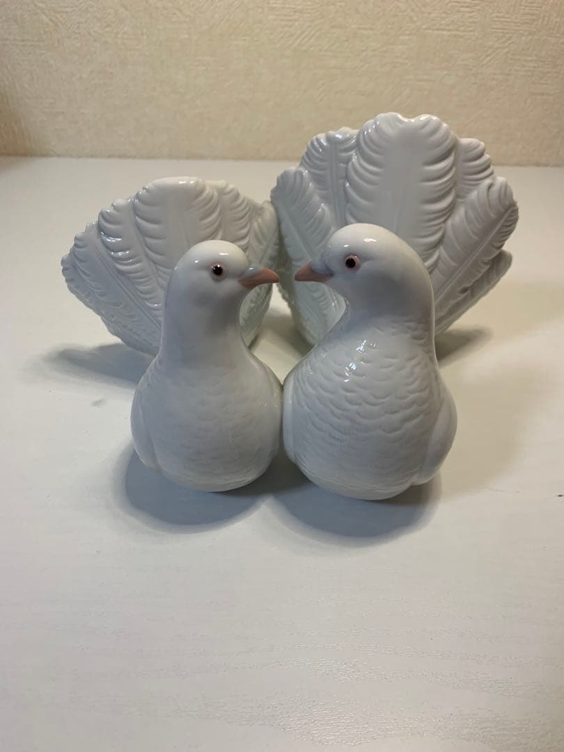 リアドロ 置物つがいの鳩 L L ADRO 置物 アンティーク フィギュリン
