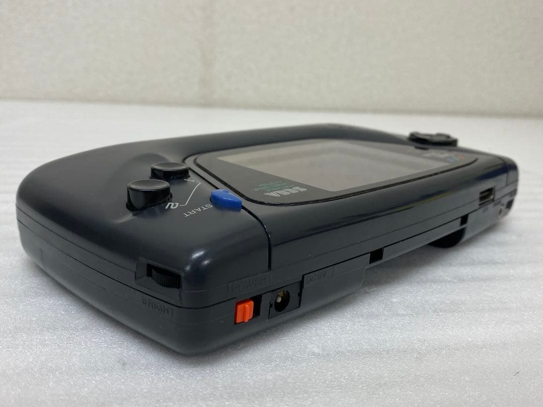 3-2800 SEGAのGame Gear本体と１０本のゲームソフト