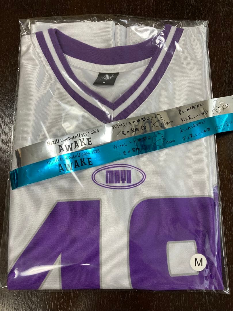 NiziU マヤ with U AWAKE ユニフォームTシャツ Mサイズ - メルカリ