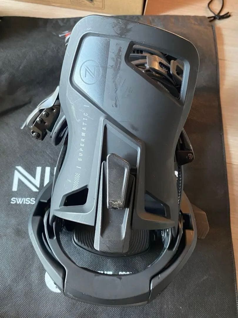 22-23 ナイデッカー スーパーマチック　Mサイズ