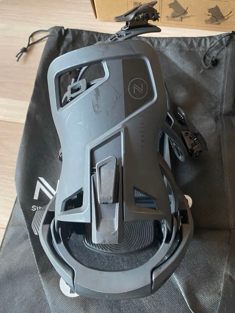 22-23 ナイデッカー スーパーマチック　Mサイズ