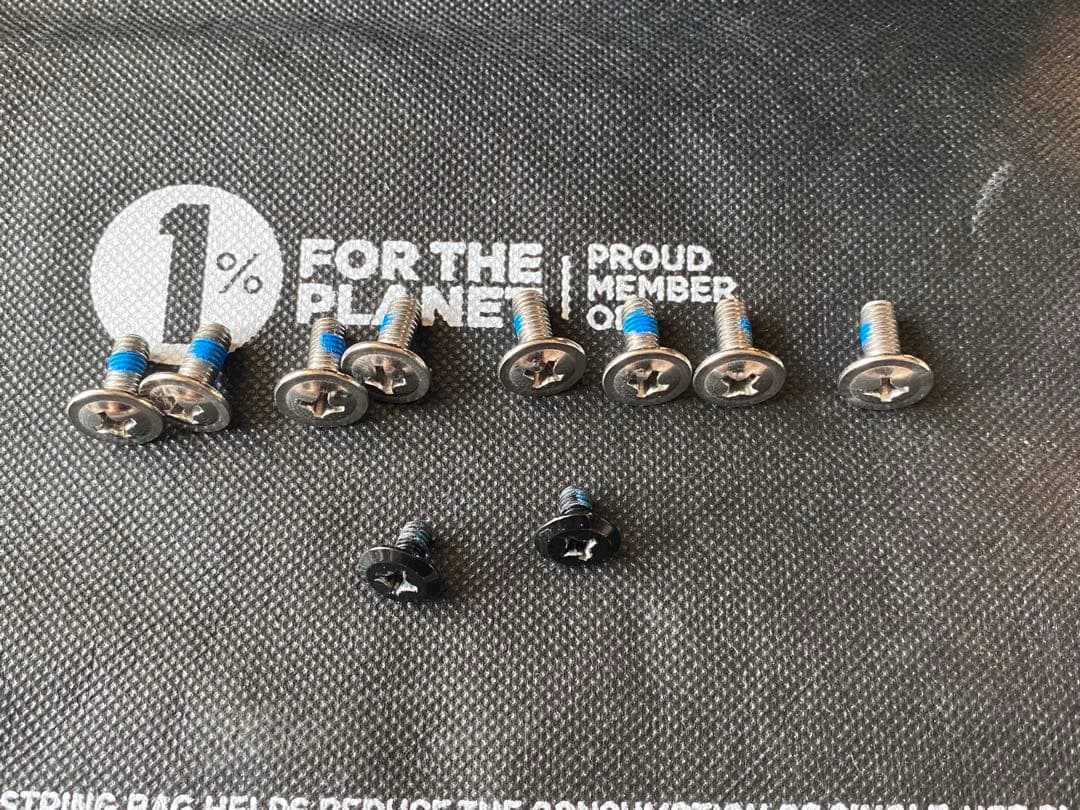 22-23 ナイデッカー スーパーマチック　Mサイズ