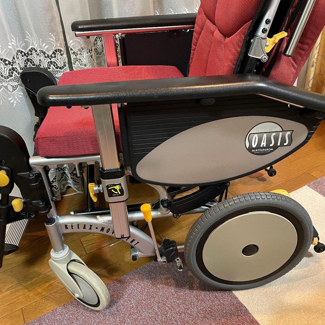 P  ワンランク上の リクライニング 車椅子 ノーパンクタイヤ