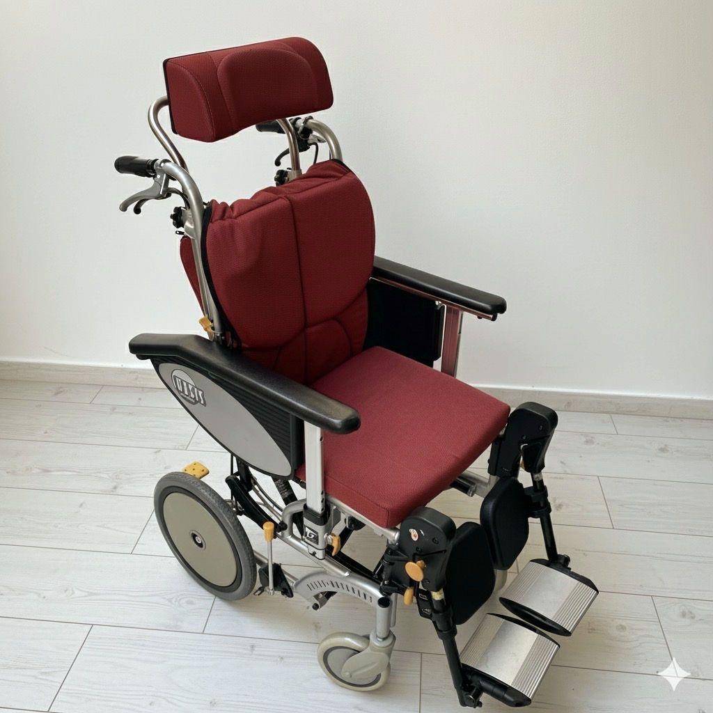 P  ワンランク上の リクライニング 車椅子 ノーパンクタイヤ