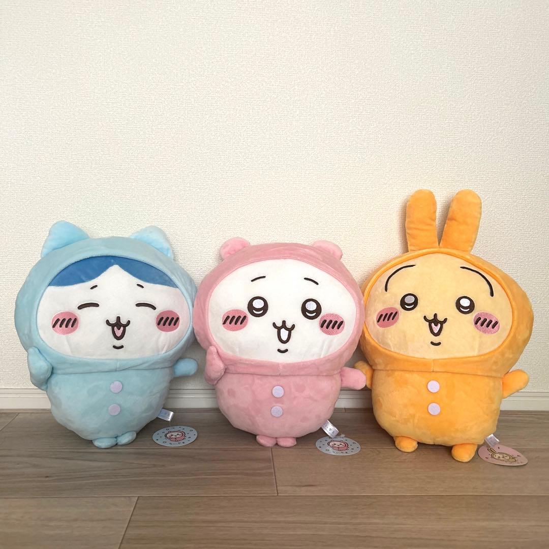 ちいかわパジャマBIGぬいぐるみ ちいかわハチワレうさぎ パジャマ
