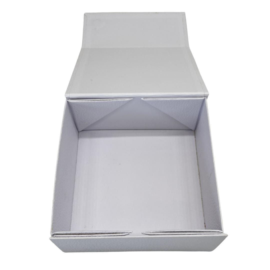 クリスチャンディオール Dior モノグラム柄ポーチ