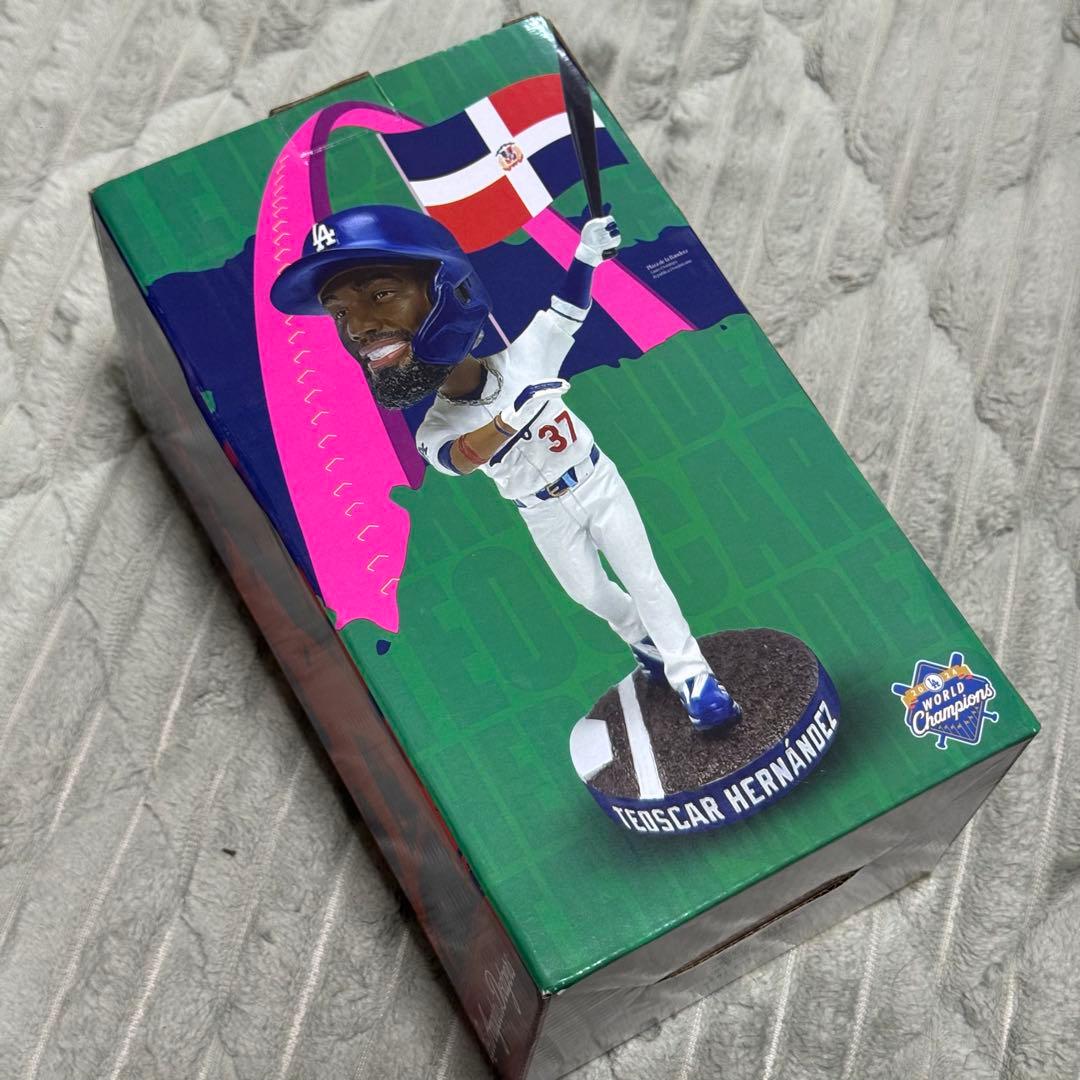 Dodgers Teoscar Hernandez テオスカー・ヘルナンデス